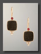 3-334_ER9491 Black Druse
